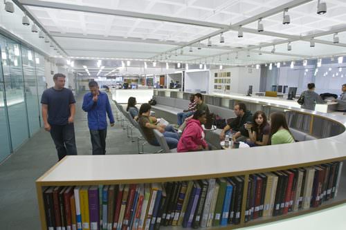 Hofstra University - Online MBA Degree Programs