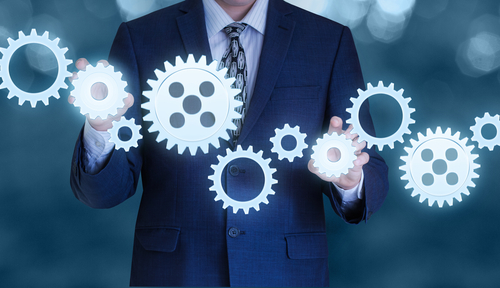How to Become a Business Operations Manager